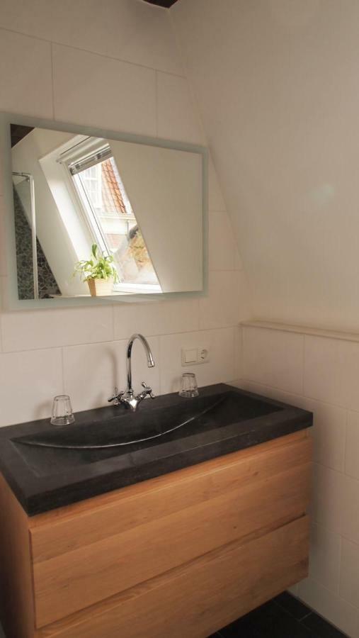 B&B De Zeeuwse Ruyter Brielle Exteriör bild